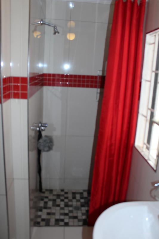 2 Bedroom Property for Sale in Ruyterwacht Western Cape